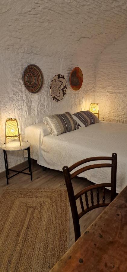 Cueva De La Higuera Villa กวาดิกซ์ ภายนอก รูปภาพ