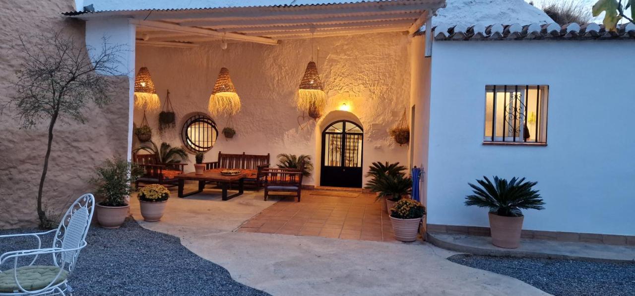 Cueva De La Higuera Villa กวาดิกซ์ ภายนอก รูปภาพ